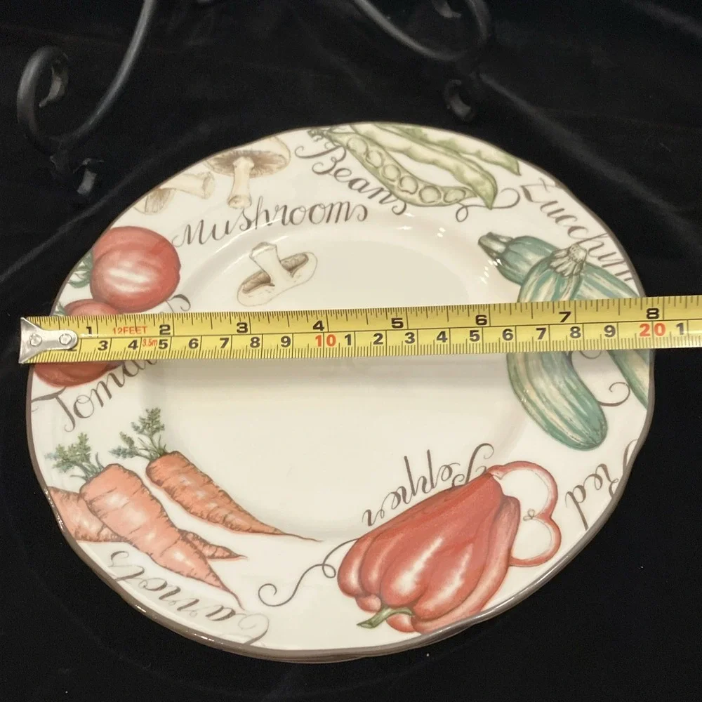 Franciscan Vegetable Medley Bread Plates Set of 2 VTG 1995 England 6 1/8 inch
